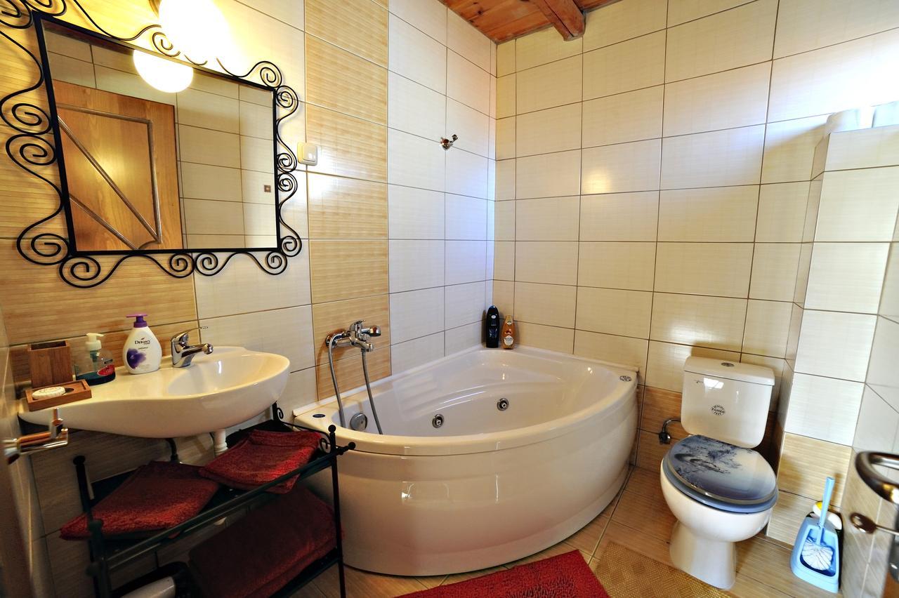 Aroma Elatis Hotel Agios Athanasios  Bagian luar foto